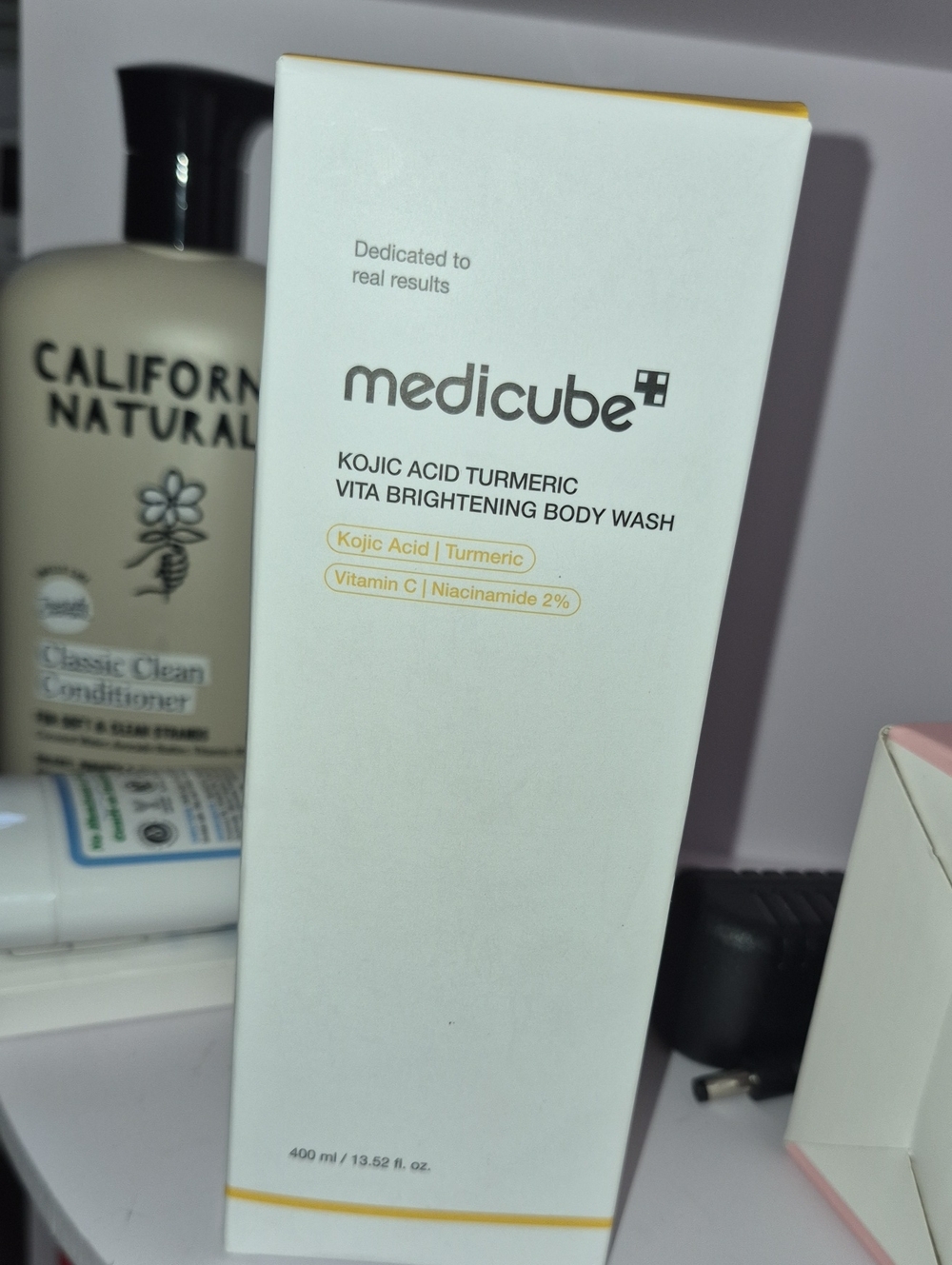 Medicube Kojic Acid Turmeric Vita Brightening Body Wash — Nwt